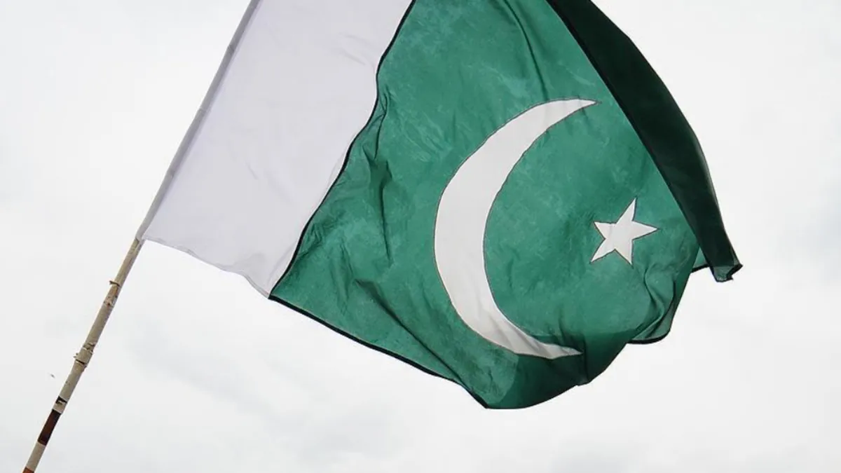 Pakistan Dışişleri Bakanı İshak Dar: 30 İranlı denizciyi ülkesine iade edeceğiz