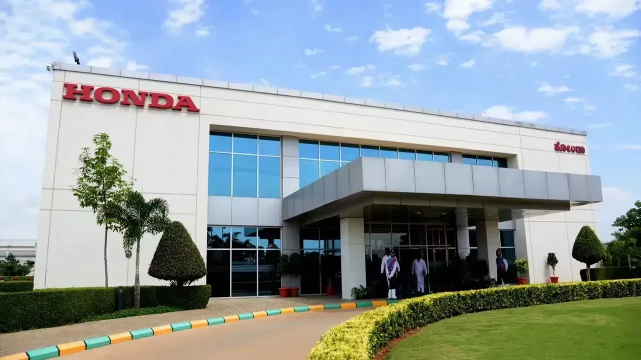 Kapak aniden fırlayabilir: Honda’dan 1 milyondan fazla aracı acil geri çağırıyor