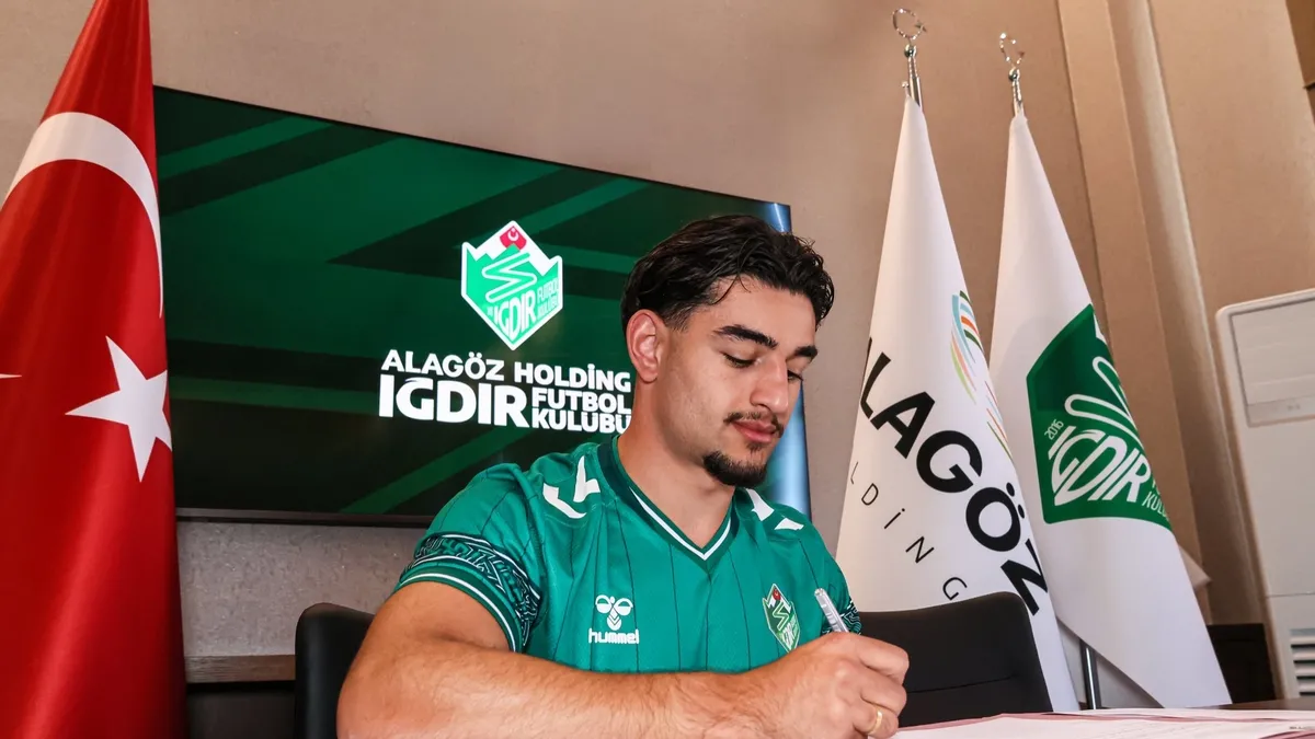 Devran Şenyurt, Iğdır FK'ya transfer oldu!