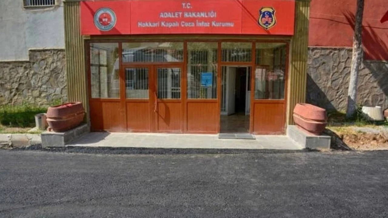 Hakkari'de gözaltında tecavüz iddiaları sağlık raporu da girdi; 'Makatına şişe sokulmuş'