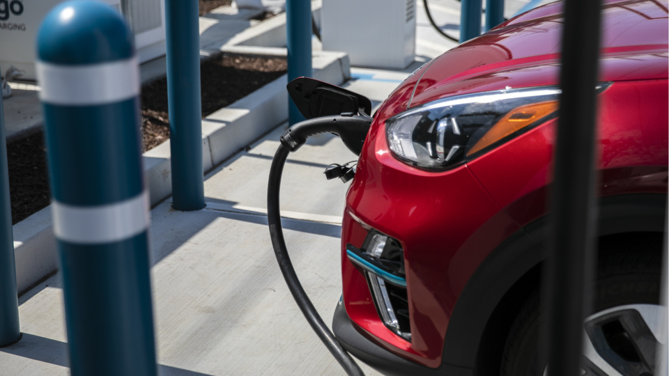 Türkiye yollarındaki elektrikli otomobil sayısı 450 bine yaklaştı