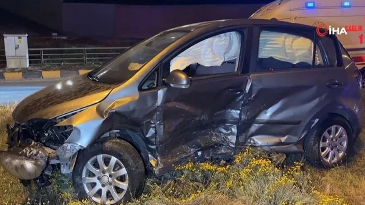 Kastamonu’da iki otomobil çarpıştı: 4 yaralı