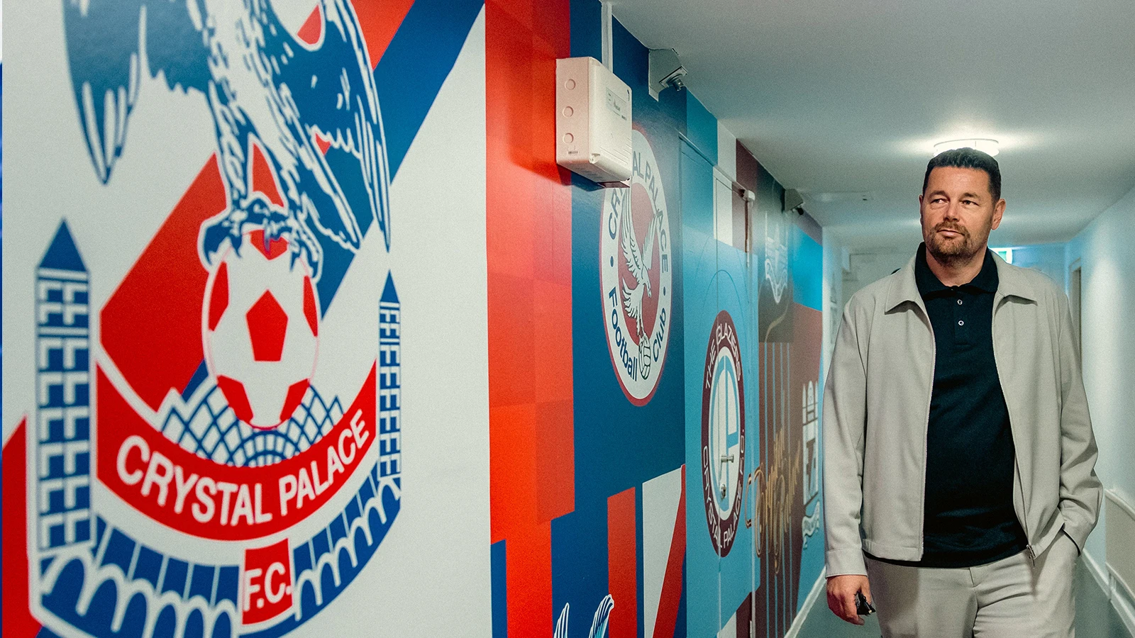 Lens'te harikalar yaratan Pierre Sage, Crystal Palace'ın başına geçti