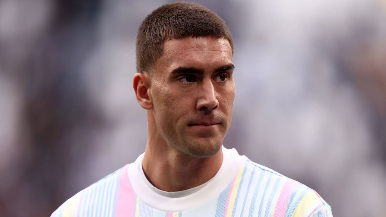 Beşiktaş'ta Özen'den Vlahovic itirafı! Yeni takviyeler yolda