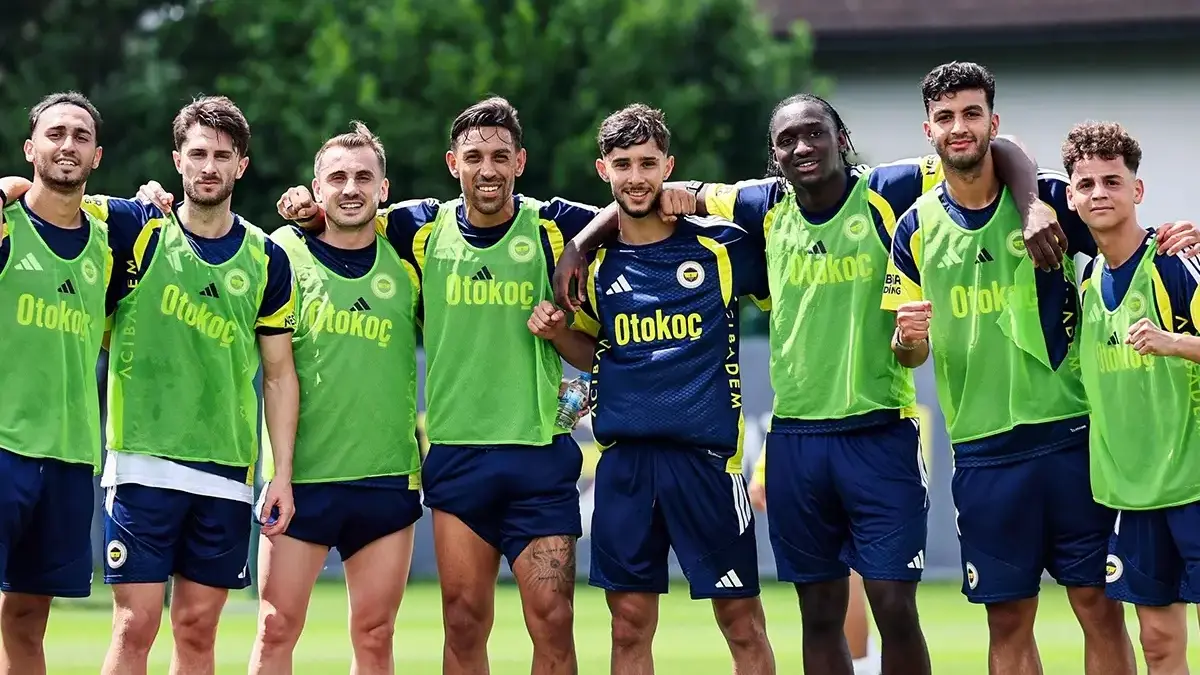 Fenerbahçe, günü çift idmanla kapattı