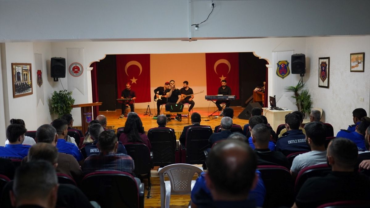 Niğde'de hükümlülerin topluma kazandırılması amacıyla eğitim verildi