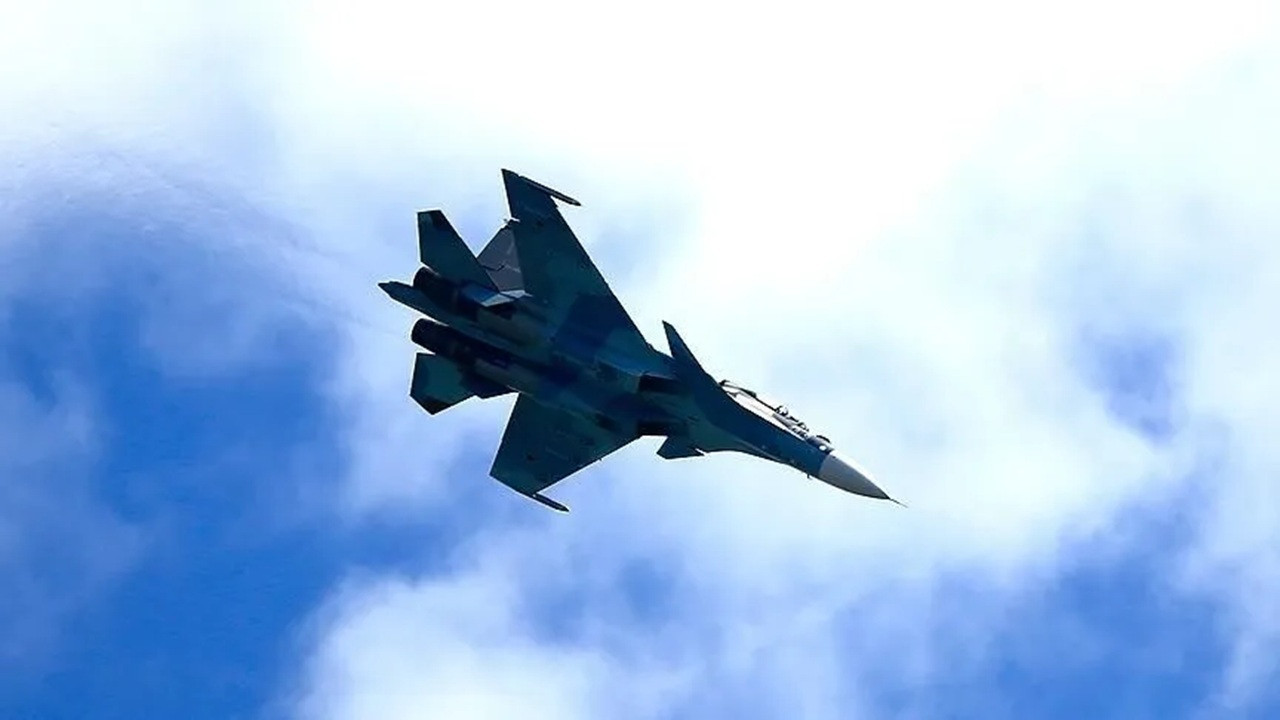 Baltık Denizi'nde it dalaşı: Rus uçakları 'gözetledi', Polonya ve İsveç uçakları 'önledi'