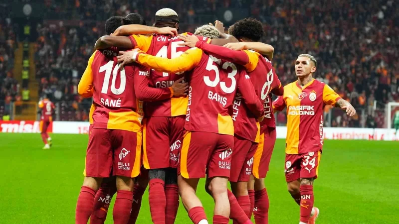 Galatasaray'da Osimhen ve Sane'nin ardından o isme özel koleksiyon