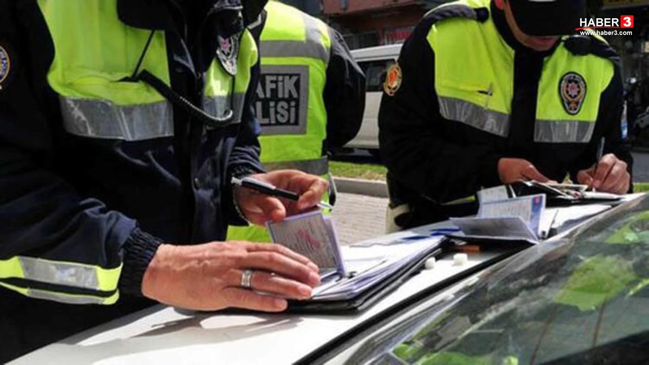 Karayolları Trafik Yönetmeliği değişti: Araç içi kamera, ekran ve ses sistemi kuralları belli oldu