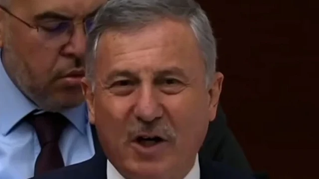 Selçuk Özdağ Bakan Çiftçi’nin ‘Kudüs’ hayalinden rahatsız oldu: Bırak o işleri siz çetelerle uğraşın