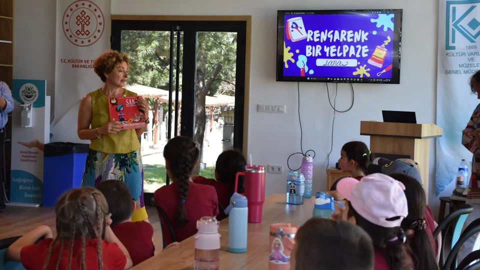 Edirne Bienali'nde anaokulu öğrencileri sanatla buluştu