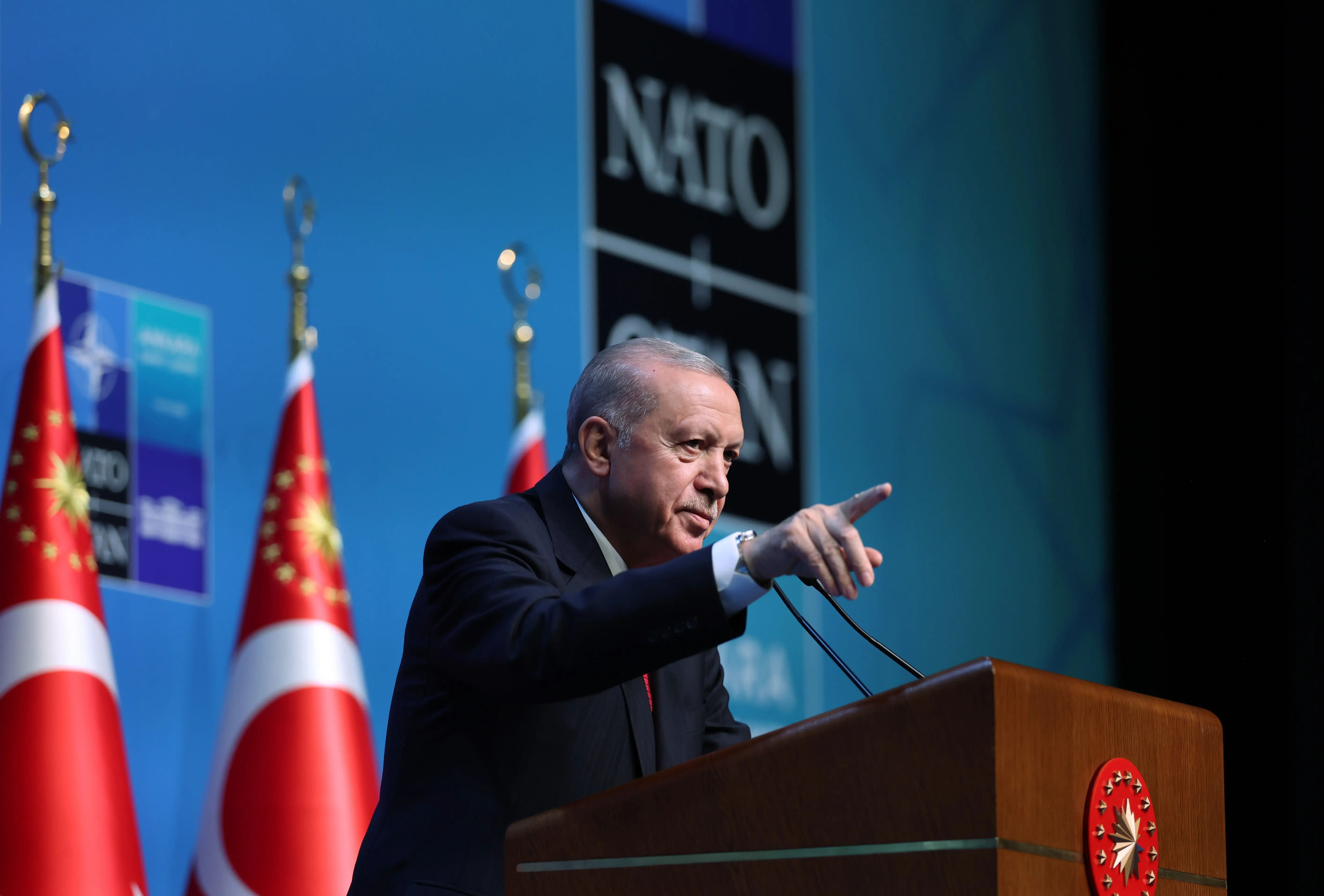 Yunanistan'da moraller bozuk! NATO'dan umduklarını bulamadılar: Batı, artık Türkiye'ye yalvarıyor