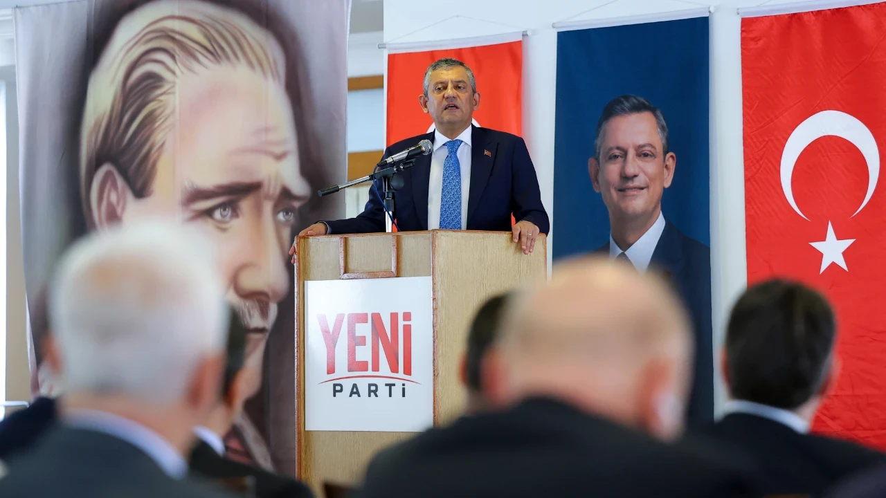 Yeni Parti'den grup toplantısı kararı