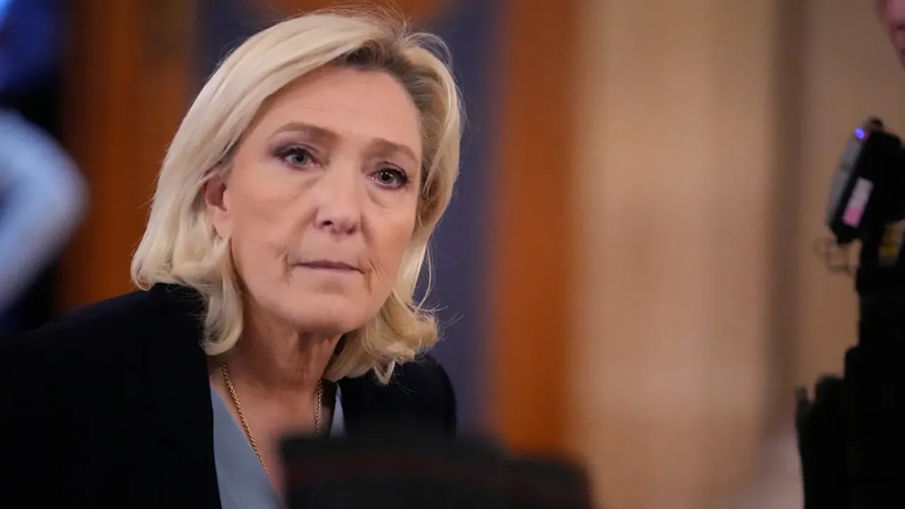 Yolsuzluktan yargılanıyordu: Fransa'da Le Pen'e verilen ceza belli oldu