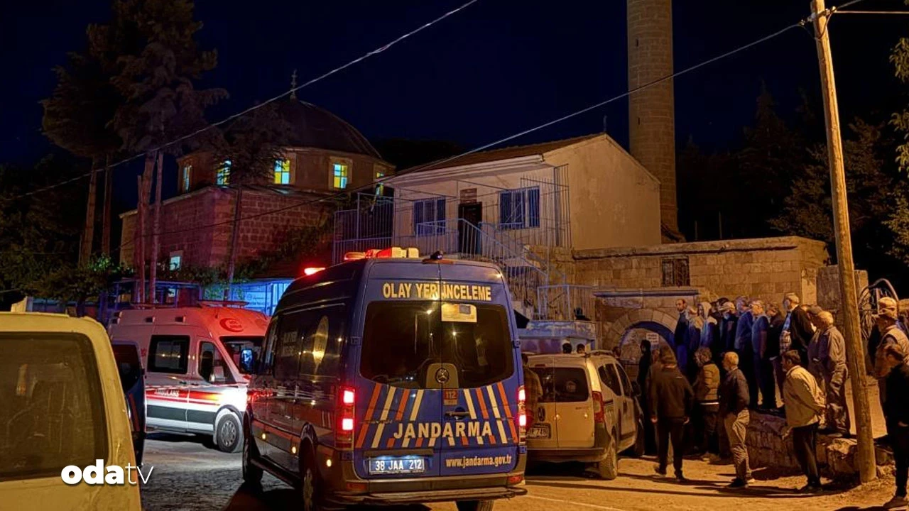 Cami cemaatine bıçaklı saldırı: 2 ölü
