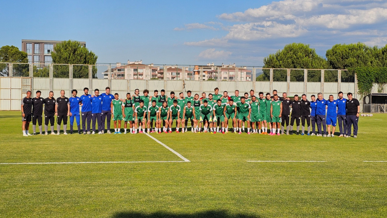Bursaspor sahaya indi, yol haritası çizildi