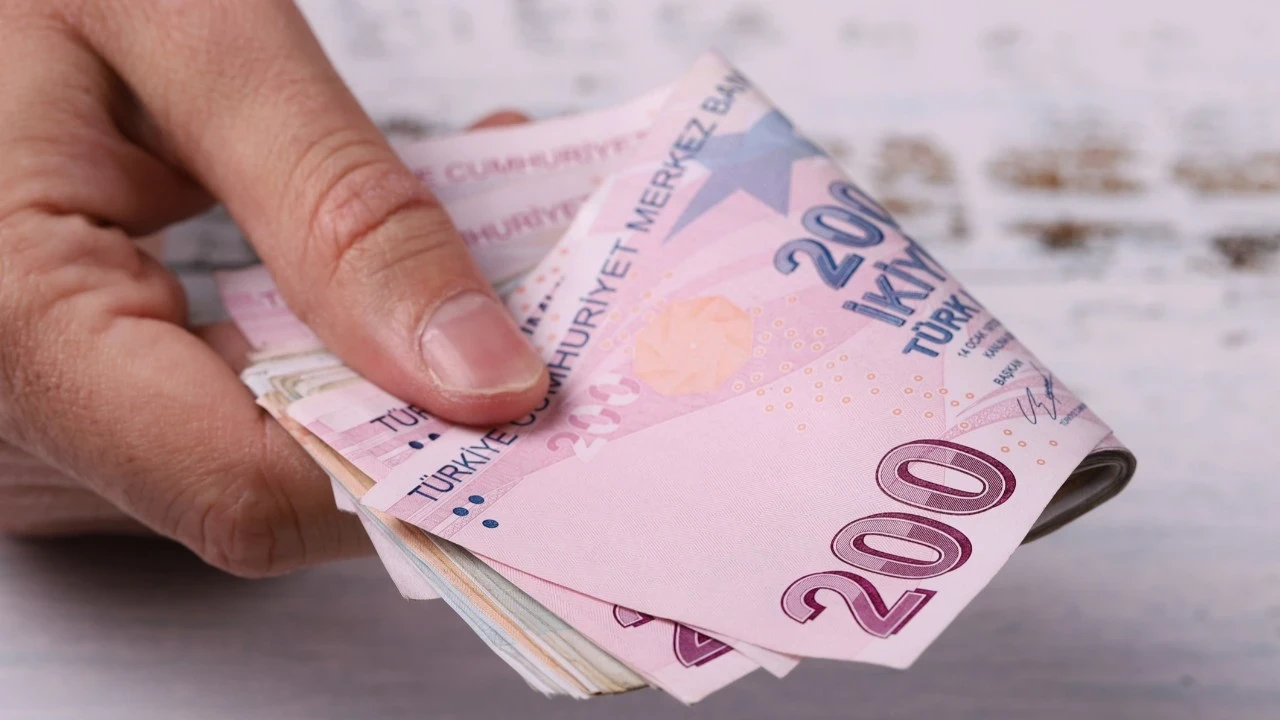 Milyonların gözü haziran enflasyonunda! Memur ve emekliler ne kadar zam alacak?