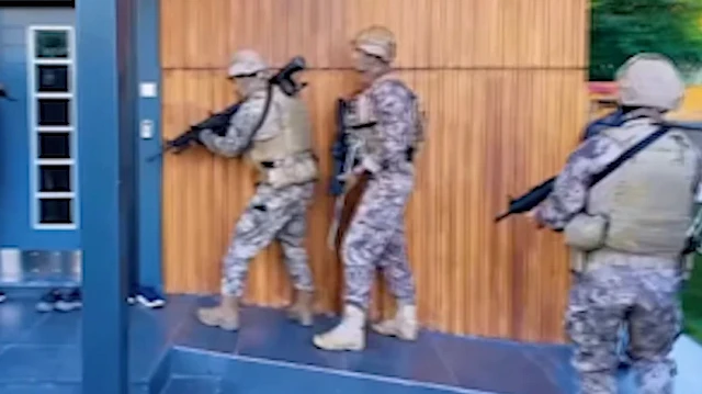 Kocaeli'de FETÖ'nün eğitim yapılanmasına operasyon: 15 şüpheli gözaltında