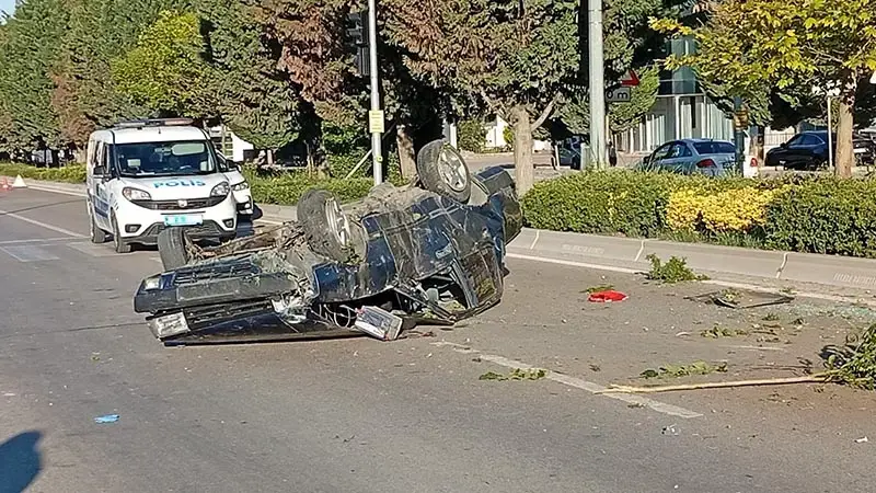 Beypazarı'nda takla atan otomobilin sürücüsü öldü