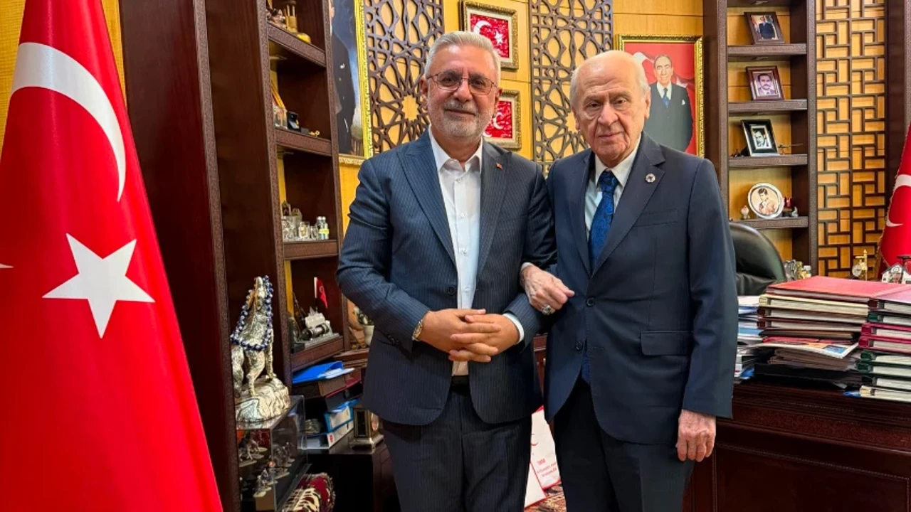 Eski AKP'li vekil Bahçeli'yi ziyaret etti! Dikkat çeken süreç açıklaması