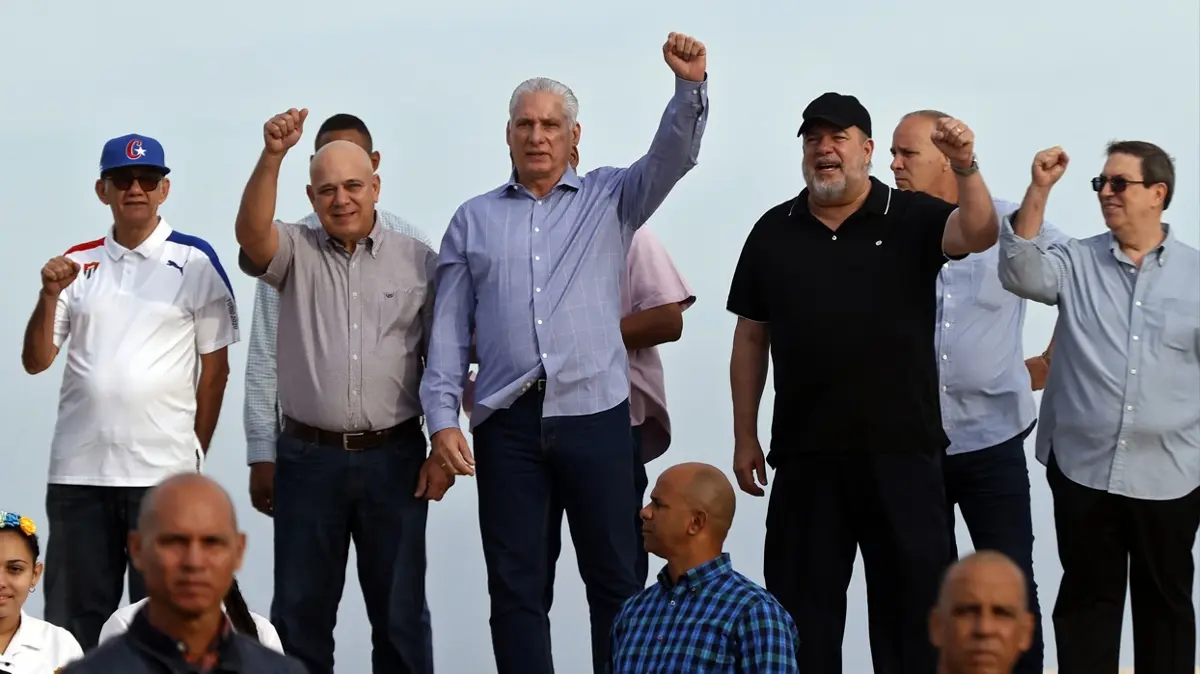 "Görülmemiş kuşatma altındayız" Devlet başkanı açıkladı
