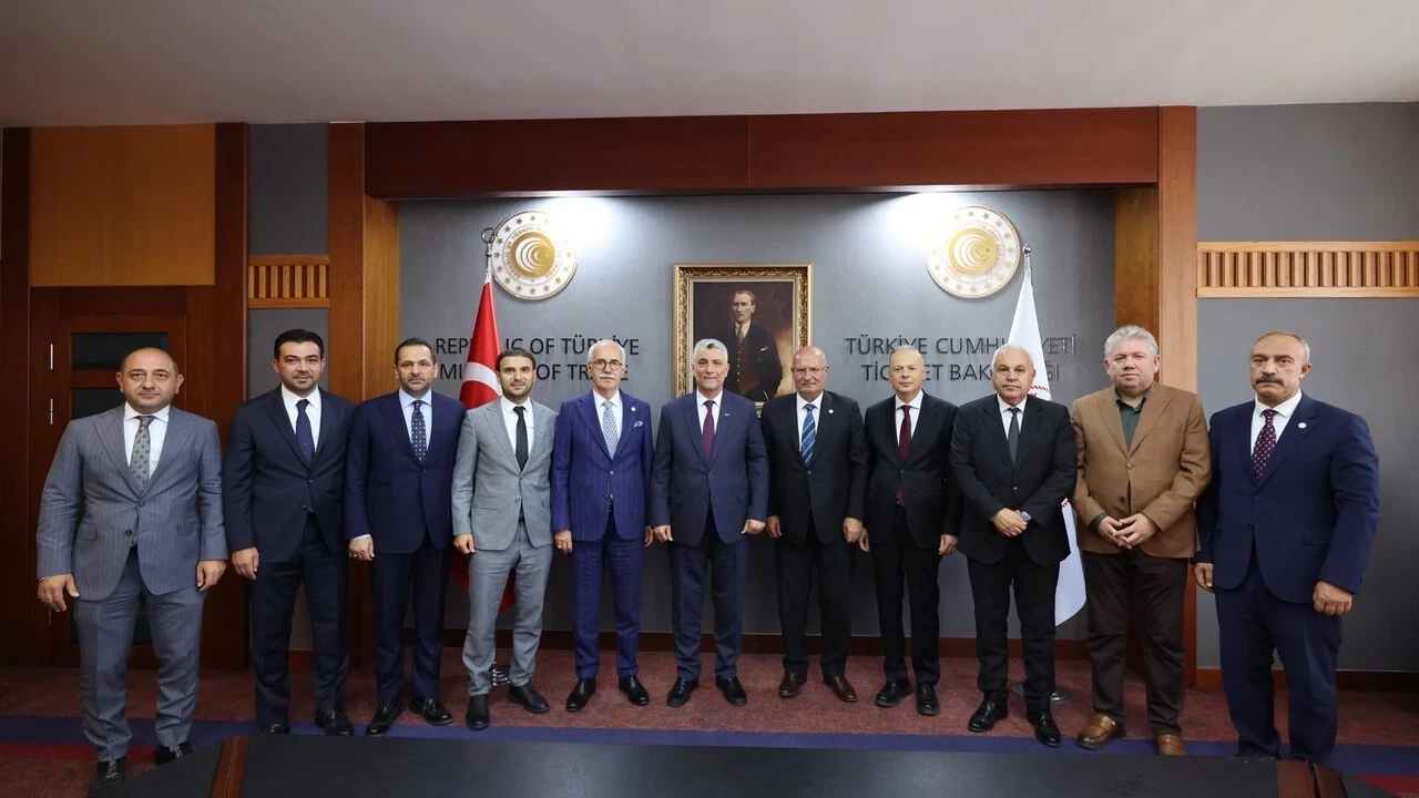 Bakan Bolat ile ATO'dan kritik zirve: Serbest bölge ve ticari kart taksiti masada