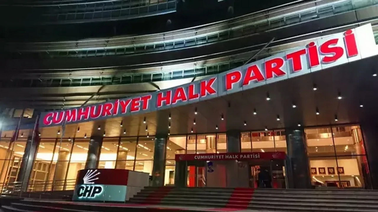 Mahkemeden karar çıktı: CHP İstanbul İl Kongresi'nin iptal davası düştü