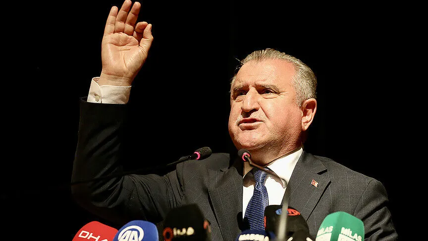 Bakan Bak: Dünyanın en modern stadyumu, spor salonu, yüzme havuzu ve tesislere dair her şey Türkiye'de yapılıyor