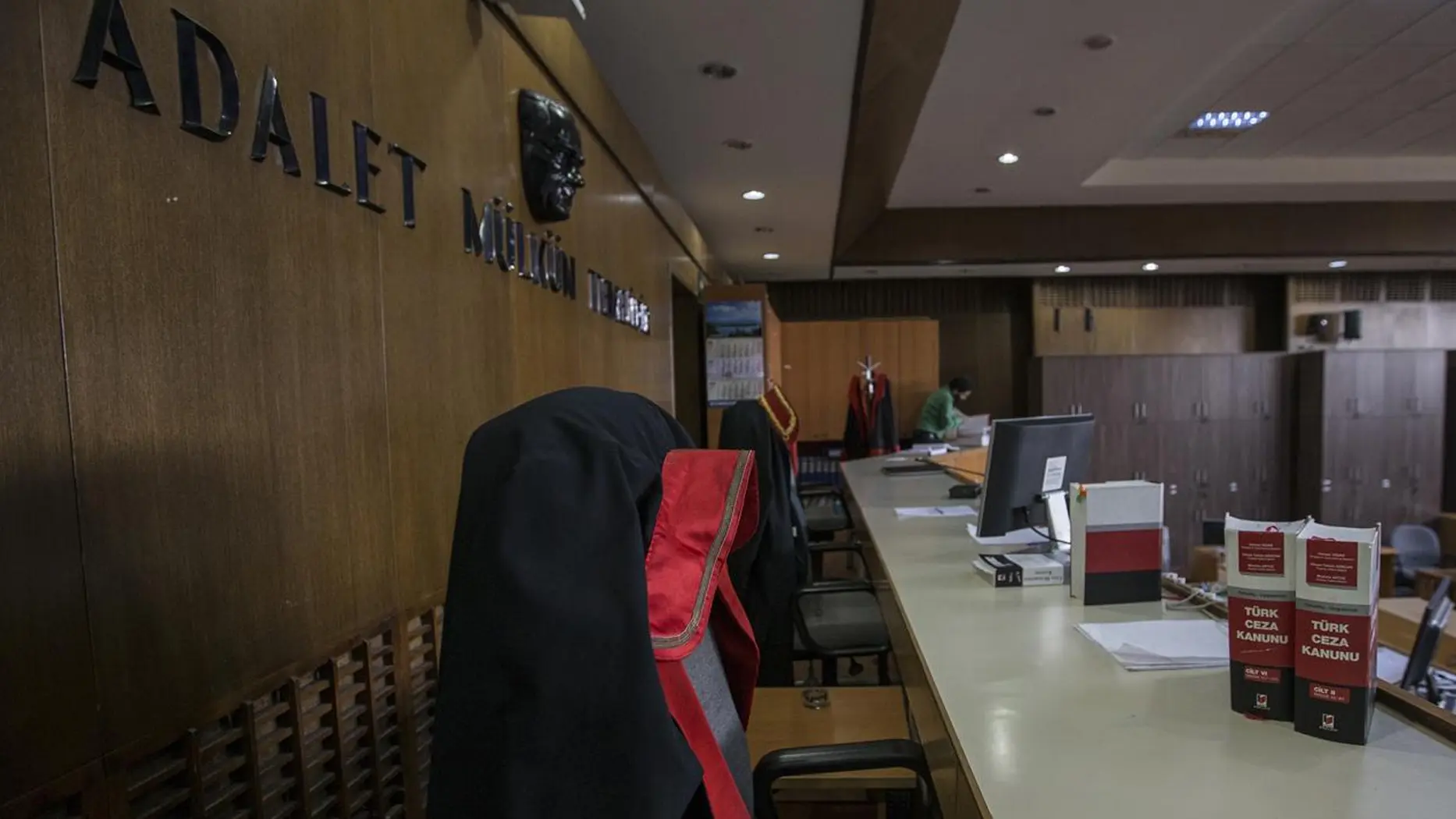Bakan Gürlek yeni genelgeyi duyurdu... Organize suç şebekelerine geçit yok