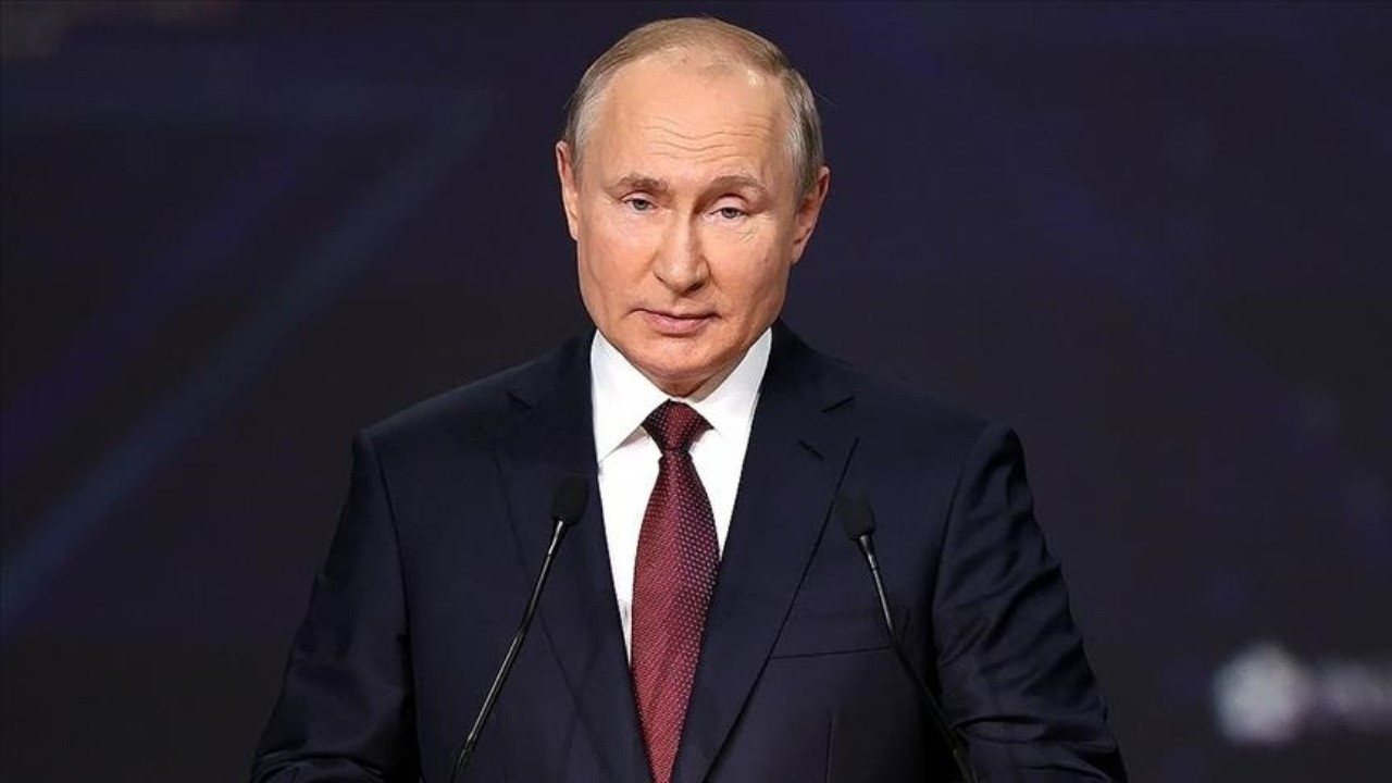 Putin'den Rus gemilerine yönelik girişimlere karşı kararlılık mesajı