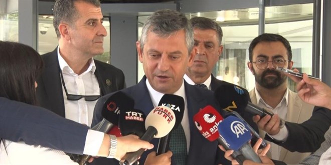 Özgür Özel: Partinin siyasi kuruluşunu ağustos-eylül ayında yapacağız