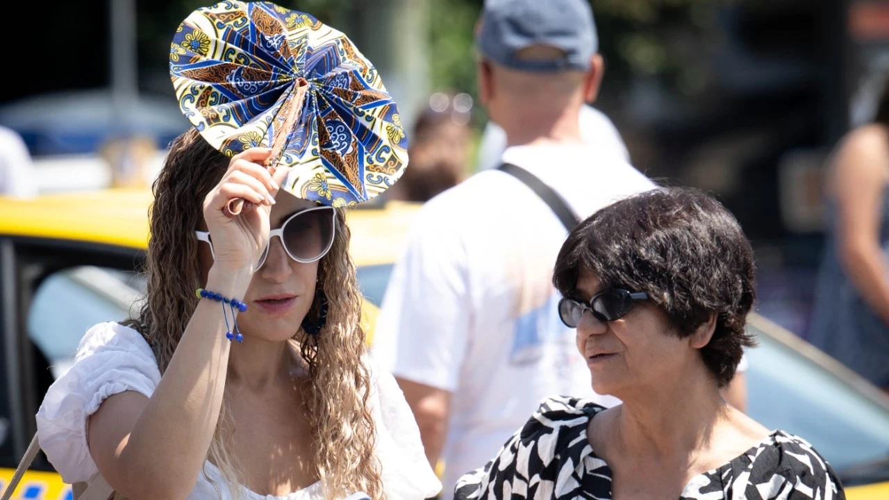 Avrupa'da sıcaklık alarmı! 18 kişi hayatını kaybetti