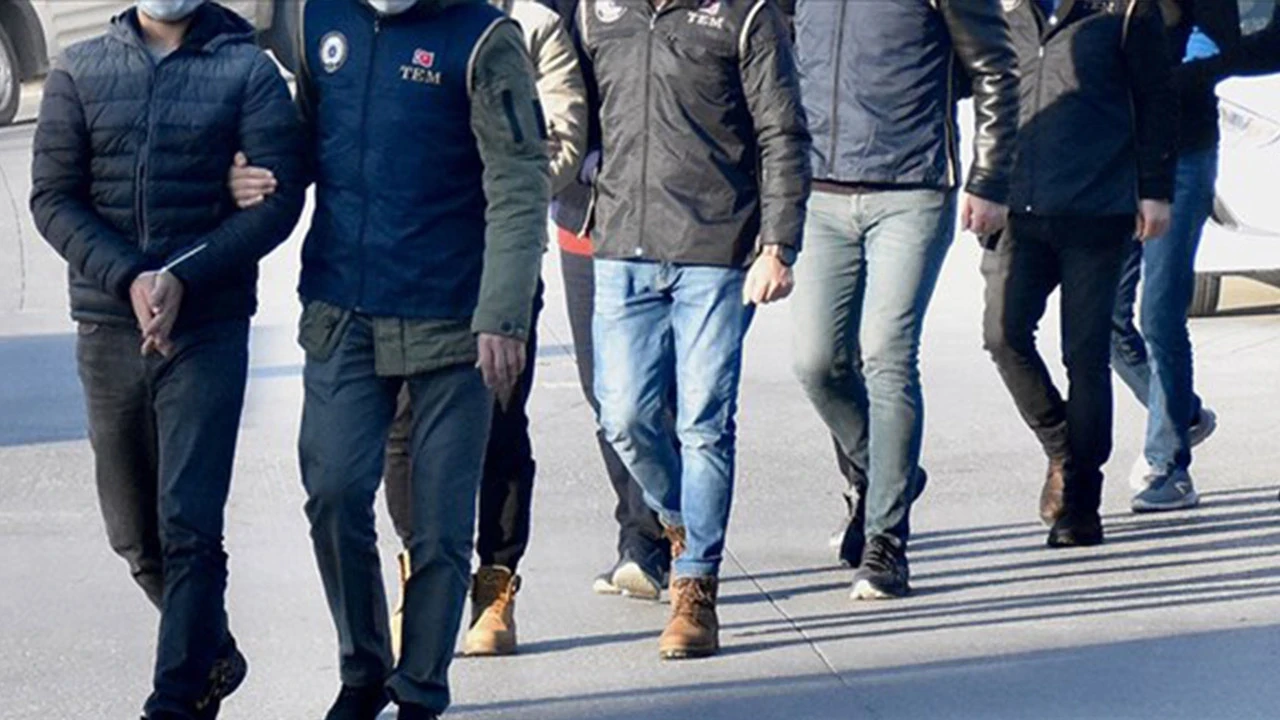 Dikkat: Sahte araç ilanı tuzağı ortaya çıktı; 69 kişiyi dolandıran çete çökertildi