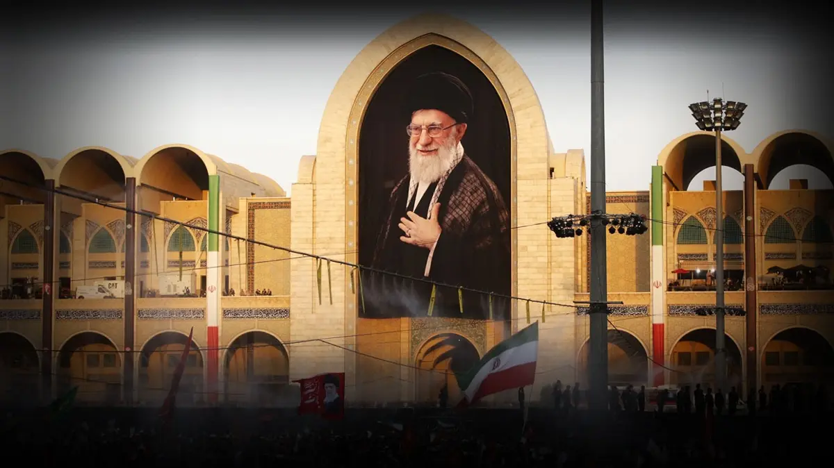 İran'ın acı günü: On binlerce İranlı Hamaney için meydanlara akın etti