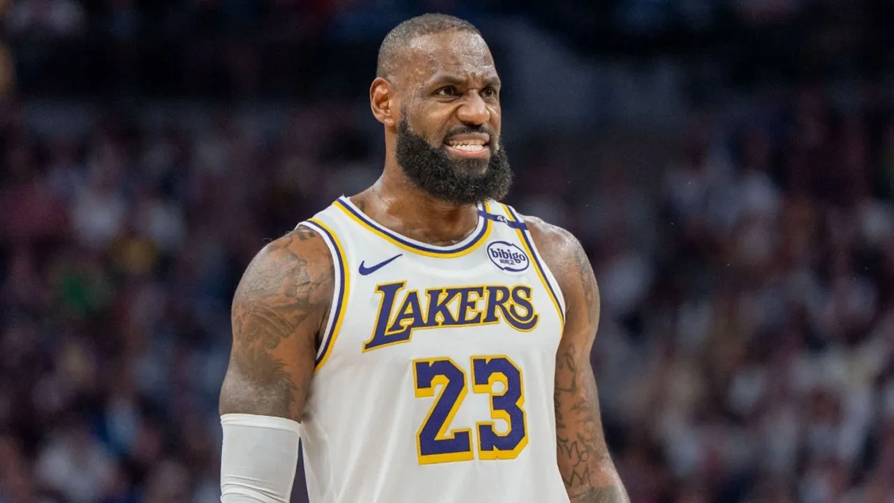 LeBron James'ten deprem etkisi yapan karar
