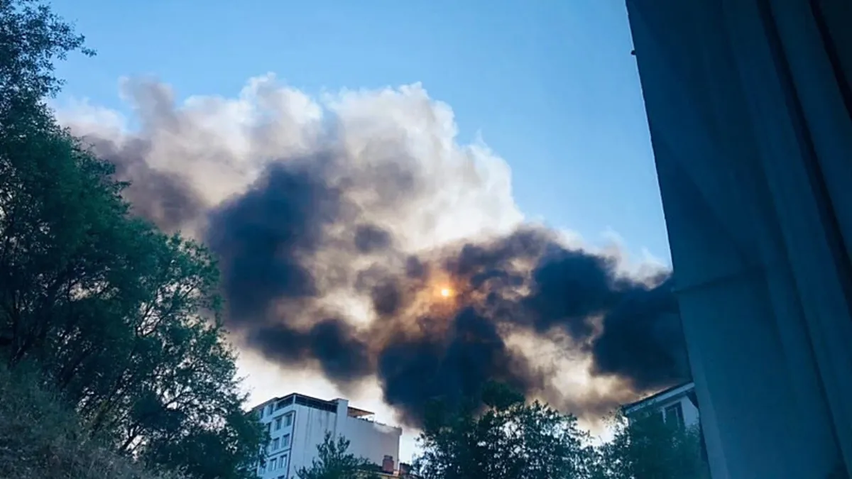 Bilecik’te ot yangını depoya sıçradı: Bölgeye giden tüm yollar araç trafiğine kapatıldı!