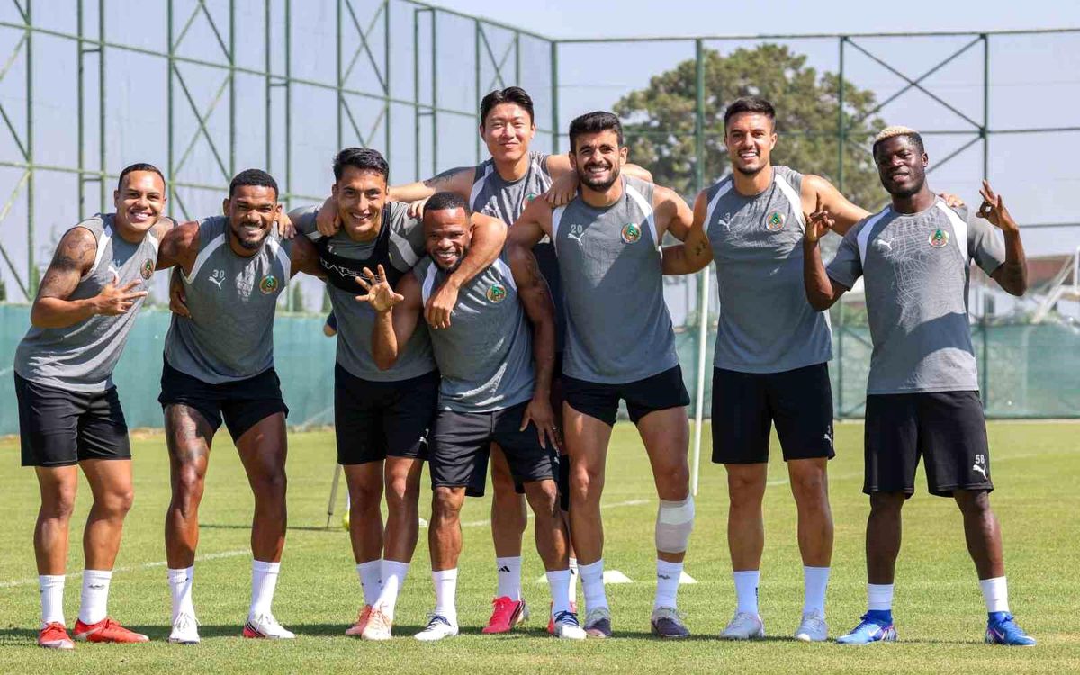 Corendon Alanyaspor, Burdur kampında yeni sezon hazırlıklarını sürdürdü