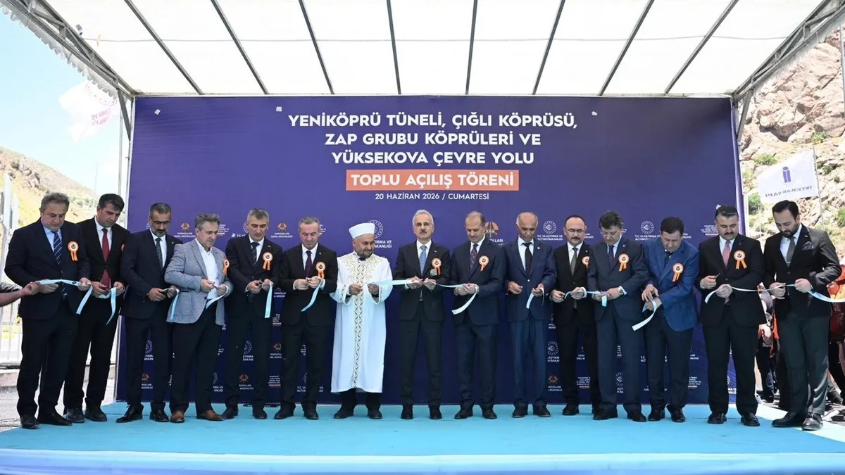 Hakkari’de Terörsüz Türkiye' yatırımları: Yeni köprüler hizmete açıldı
