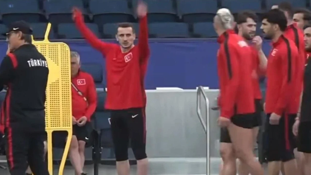 Kerem Aktürkoğlu Galatasaray'ın yıldızına ‘Lan gerizekalı’ dedi, ortalık karıştı!
