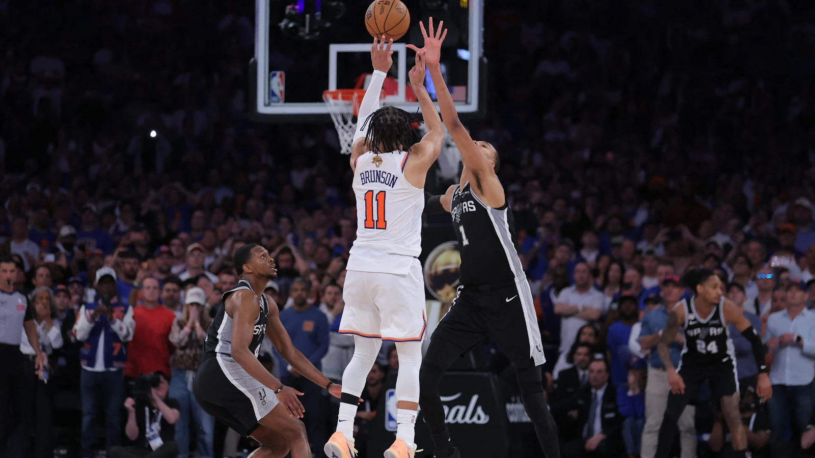 Victor Wembanyama NBA tarihinde bir ilki başardı!