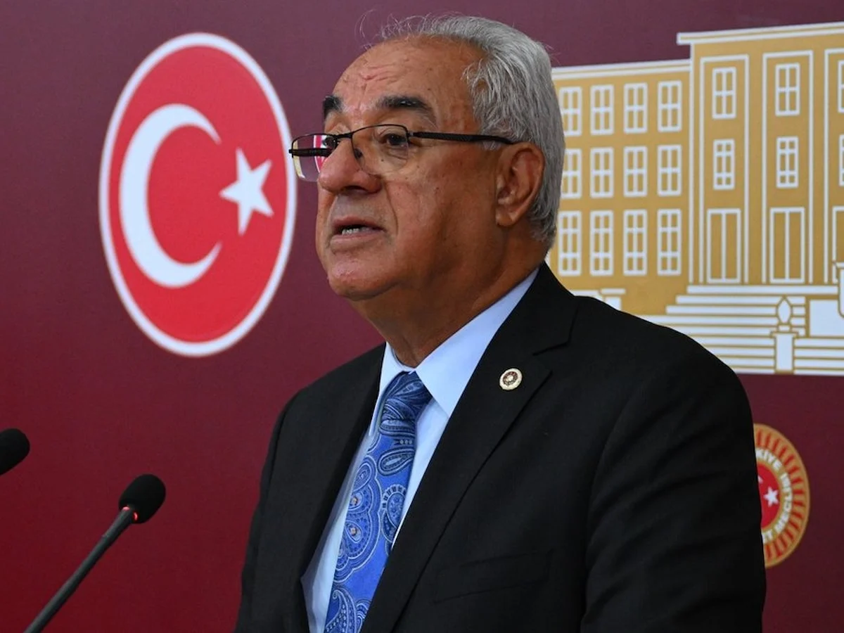 Önder Aksakal açıkladı: Özgür Özel, 'DSP'yi bize verin' dedi
