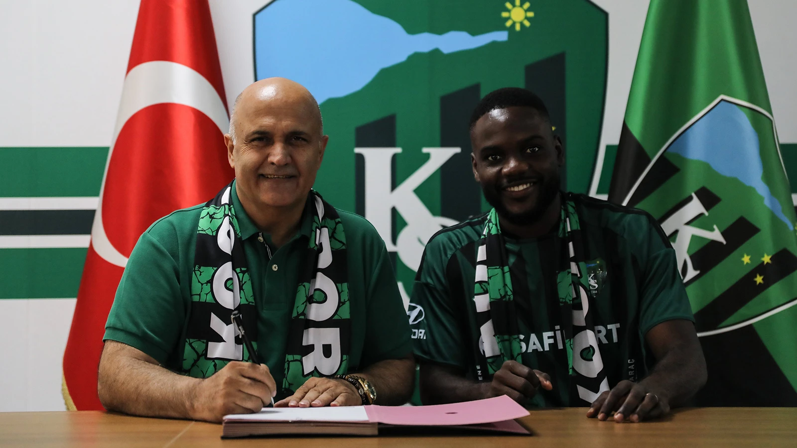 Kocaelispor'da Show devam edecek