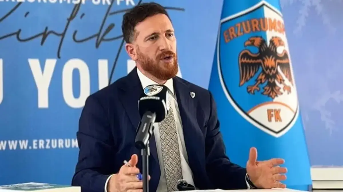 Erzurumspor'da Ahmet Dal transfer müjdesini verdi: Anlaşmaya vardık
