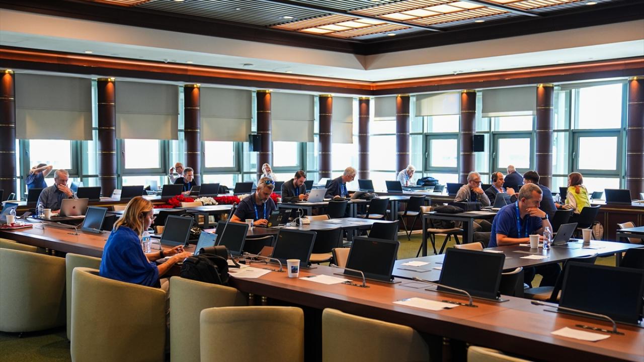 NATO Zirvesi'ni takip edecek basın mensupları için Uluslararası Medya Merkezi hazırlandı