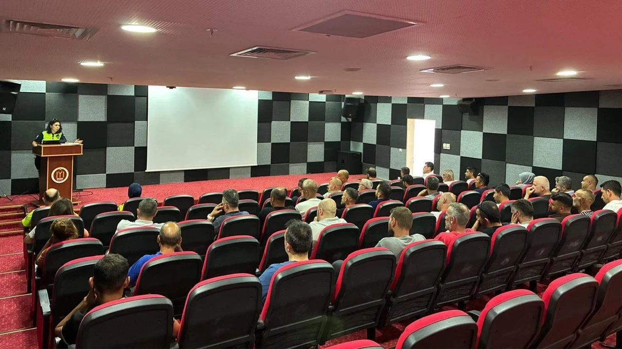 Bilecik’te denetimli serbestlik yükümlülerine trafik güvenliği eğitimi verildi