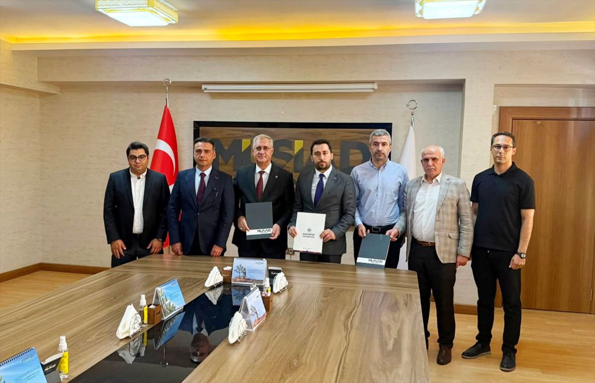 GAÜN ile MÜSİAD Gaziantep Şubesi arasında Ticaret Akademisi kurulması için protokol imzalandı