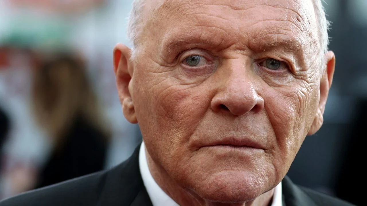 Anthony Hopkins'ten sürpriz hamle: Çocukluk hayalini gerçekleştirdi
