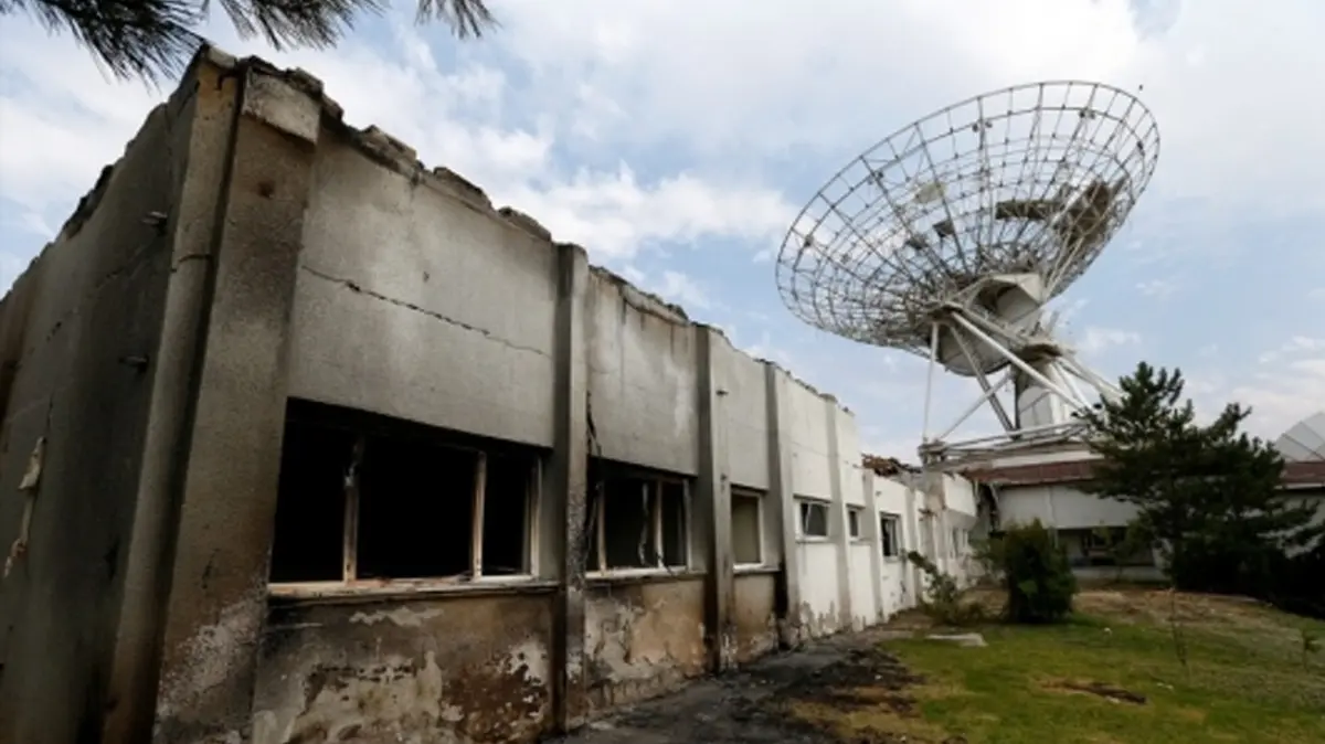 Darbe girişimin seyrini değiştiren TÜRKSAT hamlesi! Fabrikadan gelen silahlar engel oldu