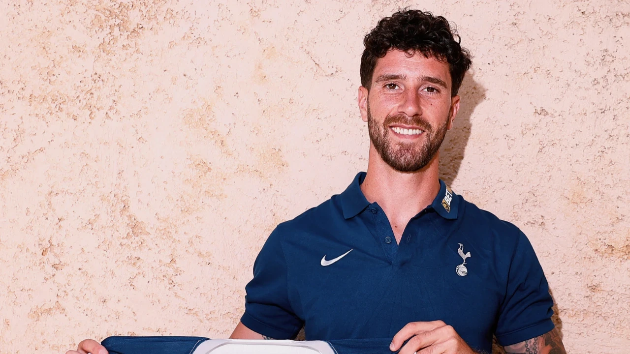Tottenham, Marcos Senesi'yi bedelsiz kadrosuna kattı