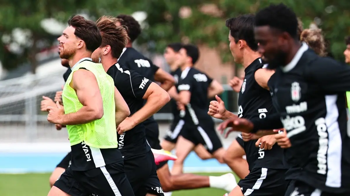 Beşiktaş, Slovakya'da günün antrenmanını tamamladı